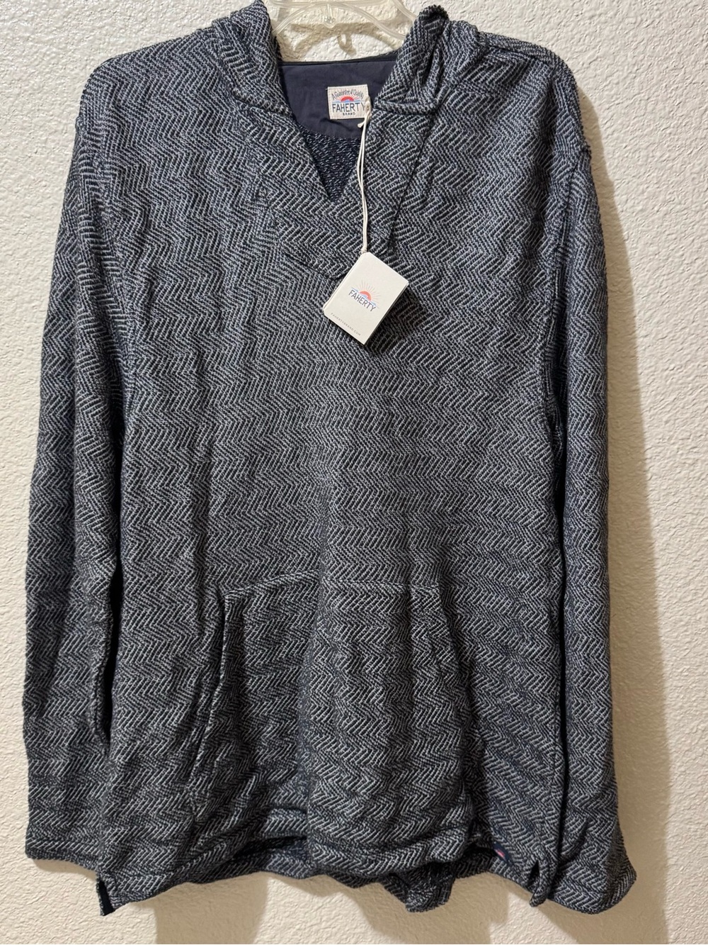 Faherty Beach Terry Hoodie Men's in Gray Herringbone L
